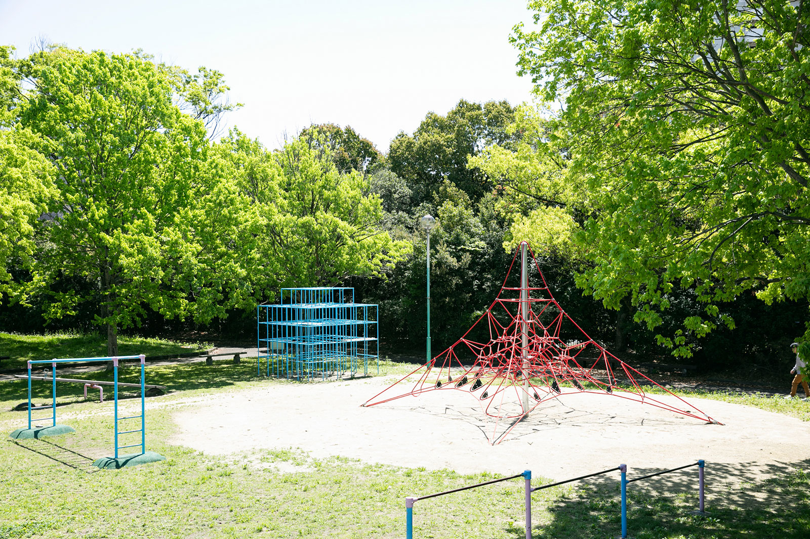 京都府向島ニュータウン内で子供が遊べる公園