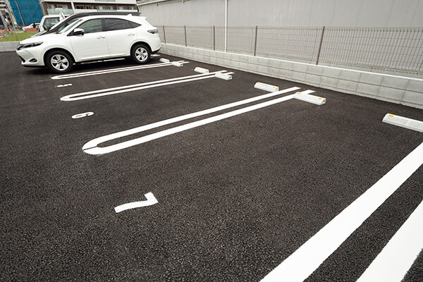 空いている駐車場のイメージ